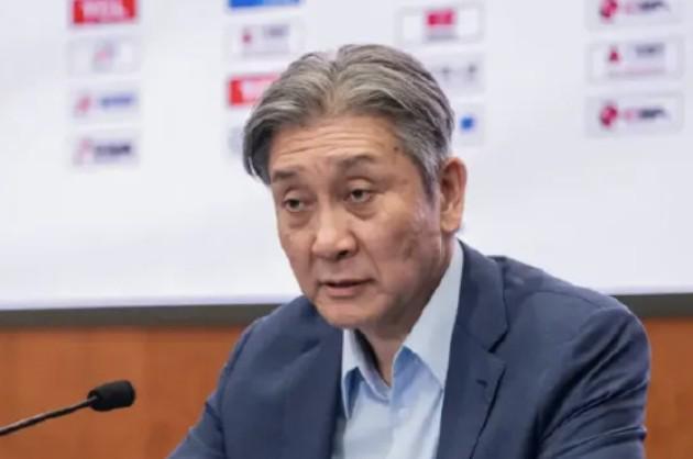 郑永刚：球员们拧成一股绳无私奉献，团结是球队最宝贵的财富