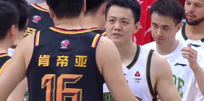 收官战爆4惨案！广东创耻辱纪录，北控抬广州进季后赛，12强出炉