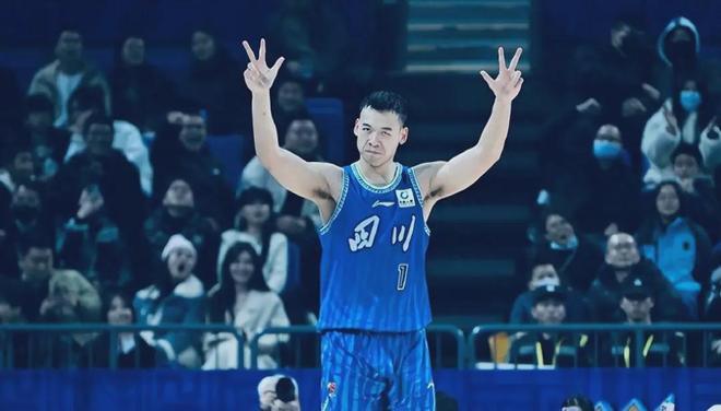 又一位主力罢赛！CBA全明星球员与老东家闹翻，离队倒计时