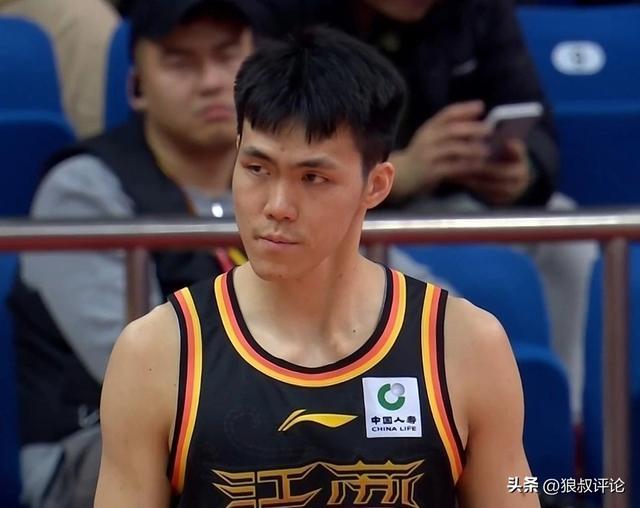 历史罕见里程碑！庞峥麟“菜鸟”赛季入选CBA本土最佳一阵