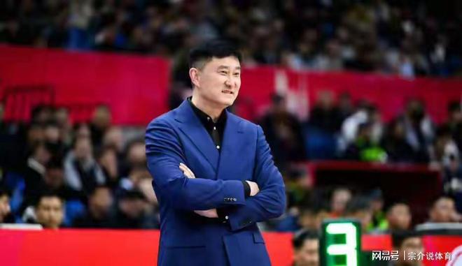 就是要干杜锋，广州队球迷真是放出了狠话