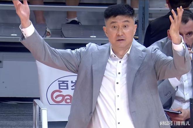 没有任何奖项！CBA强力锋线惨遭打压，或被广东队重金截胡？