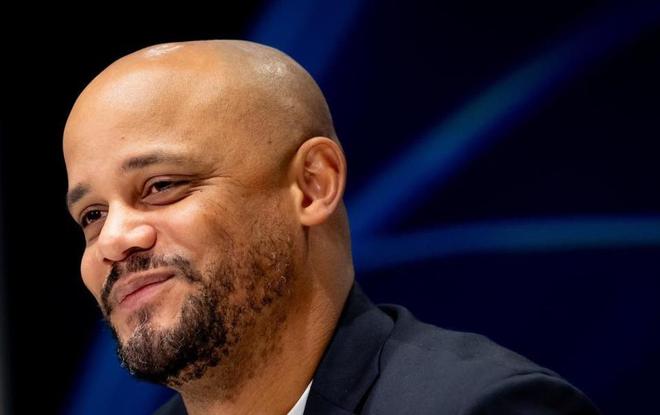 本赛季足坛12名伟大教练榜榜单公布 本主帅排名力压孔蒂引争议