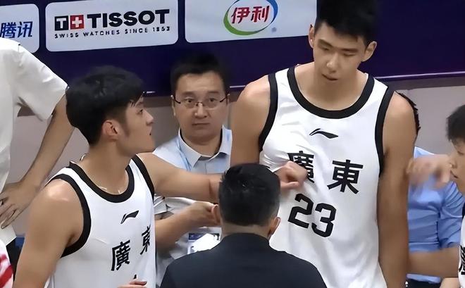 广东德比来了！徐昕重回故地挑战恩师，杜锋全力以赴，广州创历史