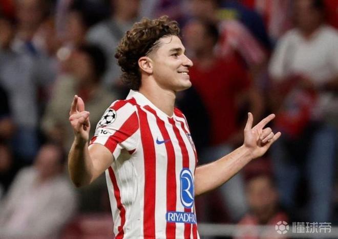 罗马诺：阿尔瓦雷斯目前专注于欧冠，但其未来一切皆有可能