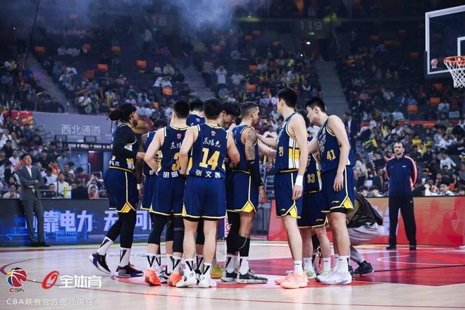 4月28日前瞻 I “广东德比”一触即发，华南虎主场开启季后赛征程