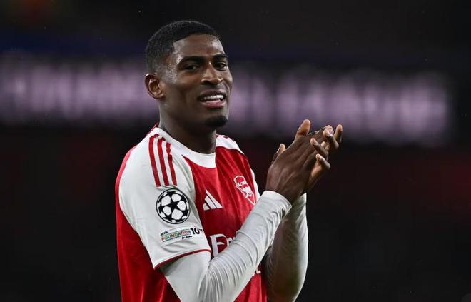 莫斯克拉：阿森纳更衣室内始终沉稳冷静；希望参加今夏世界杯