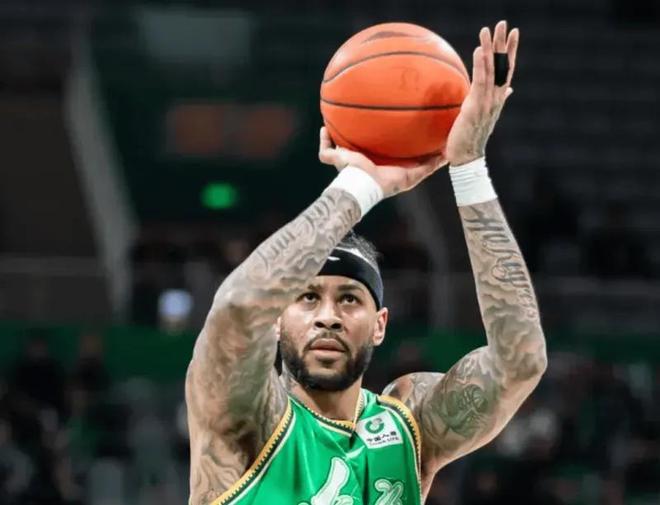 G1辽宁77-67战胜山东 球员评价：4人优秀，4人及格，2人低迷