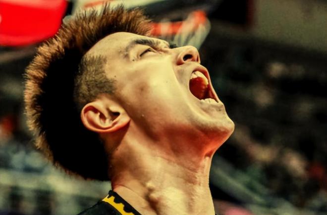 队长14+3+7!大莫完胜克里斯,鄢手骐功不可没,辽篮或将2-0横扫山东