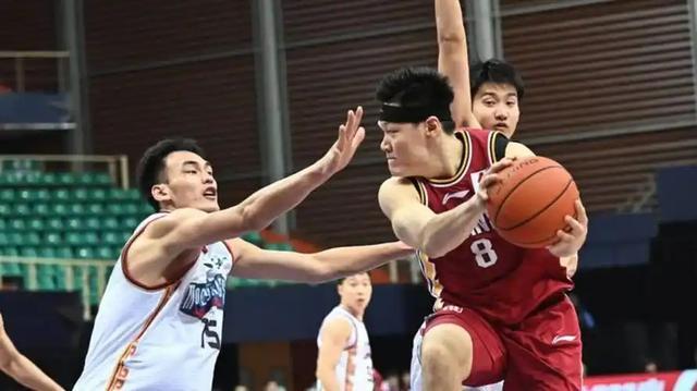 CBA排名突变！同曦跌出前四，林葳状态引担忧