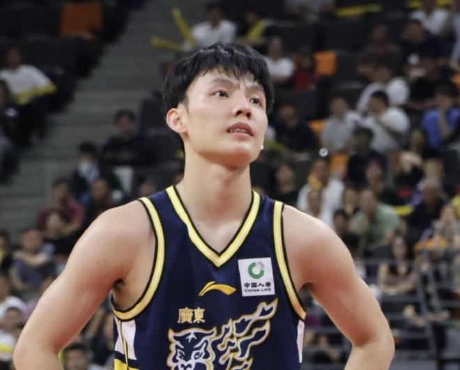 主场失利，徐杰：广州队打得也没有很出色，我们肯定能打回主场