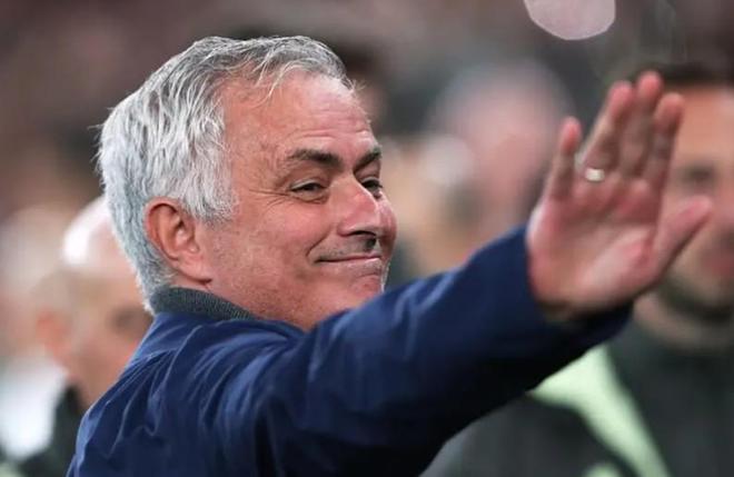 穆帅：我的下一个目标是带本菲卡打进欧冠；希望葡萄牙夺世界杯