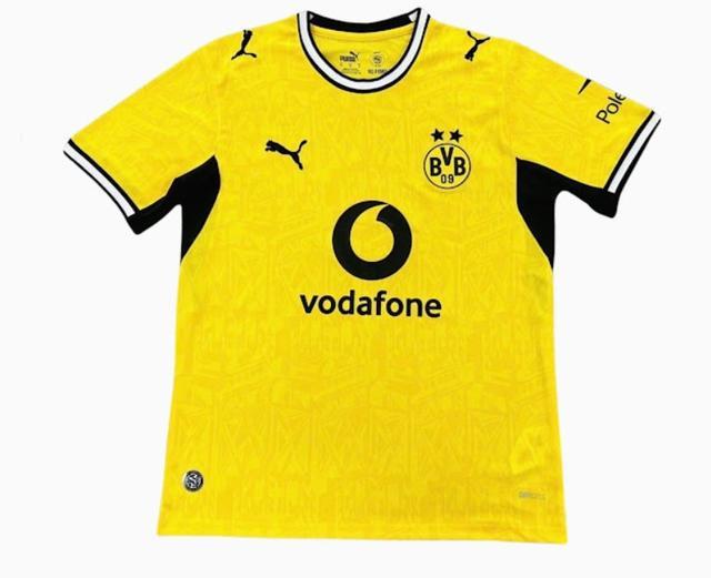 多特下赛季主场球衣曝光：经典黄黑，暗纹灵感来自鲁尔工业区