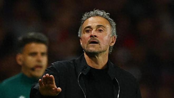 超越瓜帅！恩里克创欧冠最快50胜纪录，巴黎主帅书写新传奇