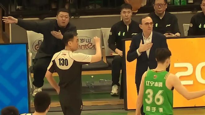 登场29分钟8中2，-27正负值回报乌戈，球迷：你是沈阳张皓嘉呀