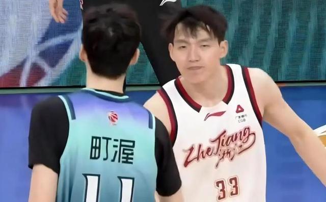 CBA｜新秀贡献准绝杀，浙江男篮淘汰宁波进八强