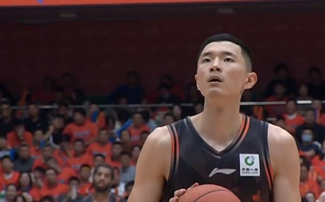 2-1淘汰辽宁！山东男篮单节轰26-6制胜：挺进八强