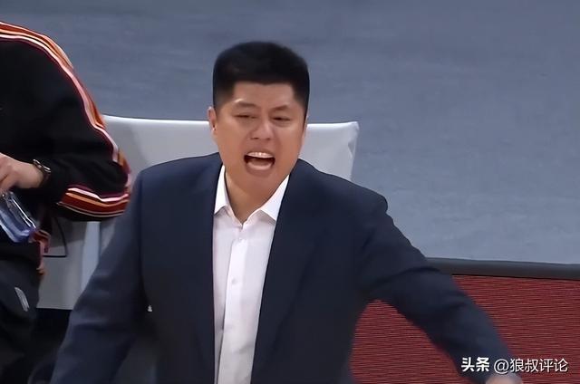 复出首秀率队进八强！潘江：不管是外教还是我指挥 大家思想都统一