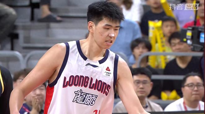 宏远赢了，但米切尔赛后发言令粤蜜绝望，徐昕回购主动权不在宏远