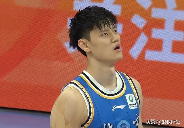 打广东状态神勇！曾凡博三分7中5轰23分 末节关键三分杀死比赛悬念