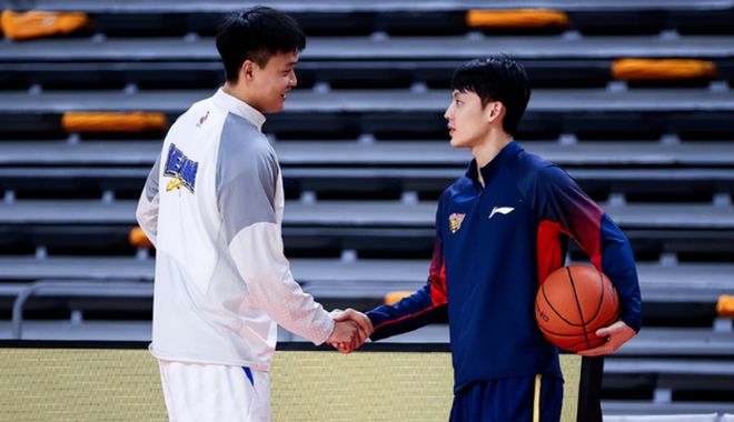 CBA男篮最新动态！广东男篮vs北京男篮，赛前带来广东男篮徐杰、胡明轩、杜峰以及北京男篮赵睿最新消息