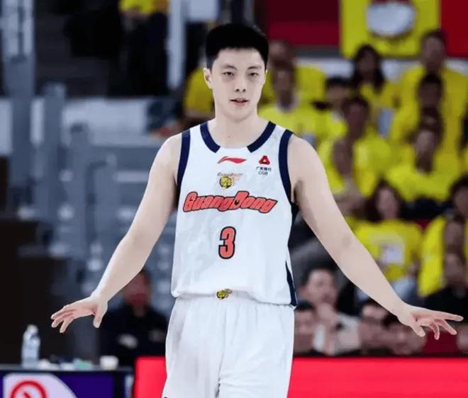 G1广州VS北京！双塔+三国手成关键，北京锋线+阵地优势明显！