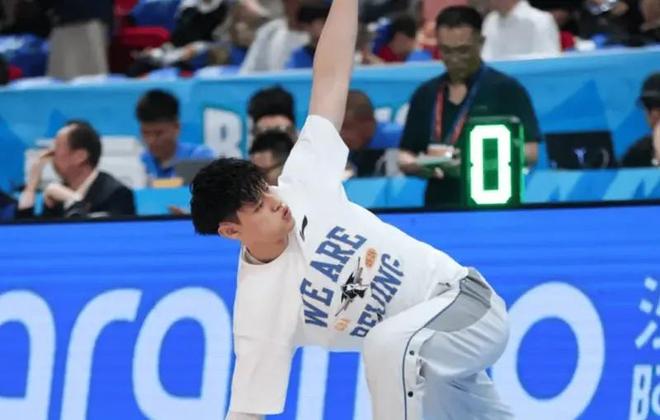 G1北京102-94战胜广东 球员评价：5人优秀，4人良好，2人及格
