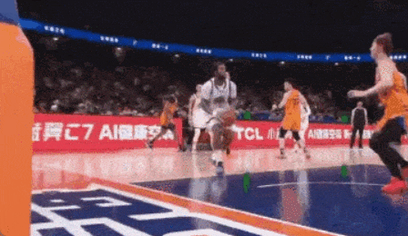 流弊！年度第一炸扣！NBA首轮秀碾压王哲林
