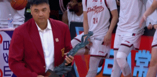 17中12！季后赛开门红！中国男篮新晋第一后卫