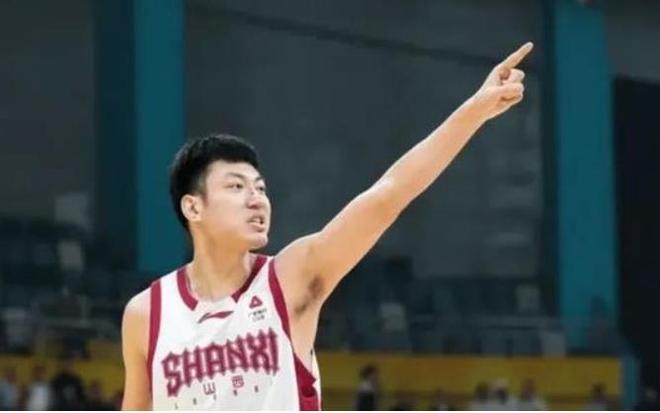 山西男篮又被重罚，焦海龙3W、潘江1W；孙铭徽计划提前复出