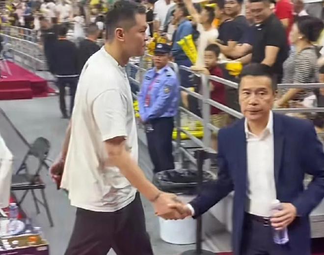 广东3消息！胡明轩尿检结果出炉，陈老板鼓舞球队，主场严阵以待