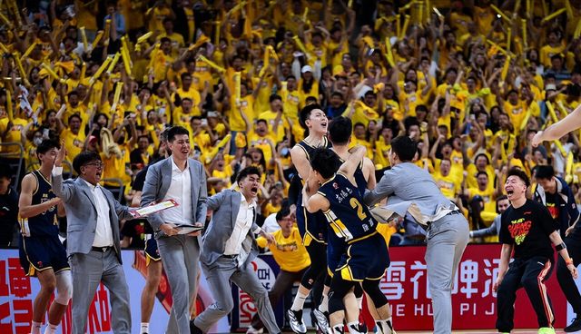5月12日！京粤大战第三场，许利民需明确轮换，杜锋能否创造奇迹