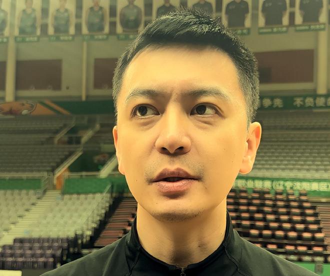 杨鸣深夜发声！球迷浮想联翩，若真和张庆鹏互换，关注度绝对拉满