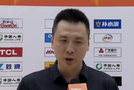 挺进四强，卢伟：赢球靠凝聚力和执行力，大家的思想非常集中