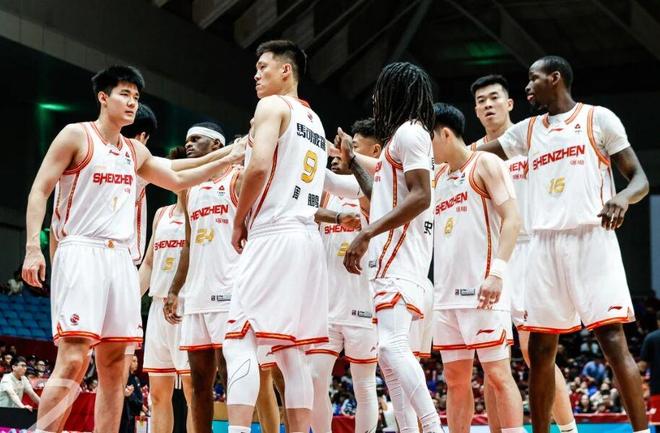 深圳男篮2-0淘汰浙江晋级，广厦男篮5分险胜山西将大比分追成1-1