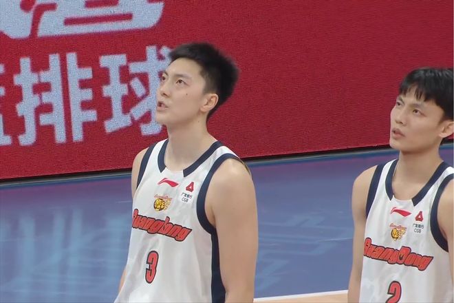 徐杰0分奎因9中1，无缘四强，周琦18+8四盖帽将战上海