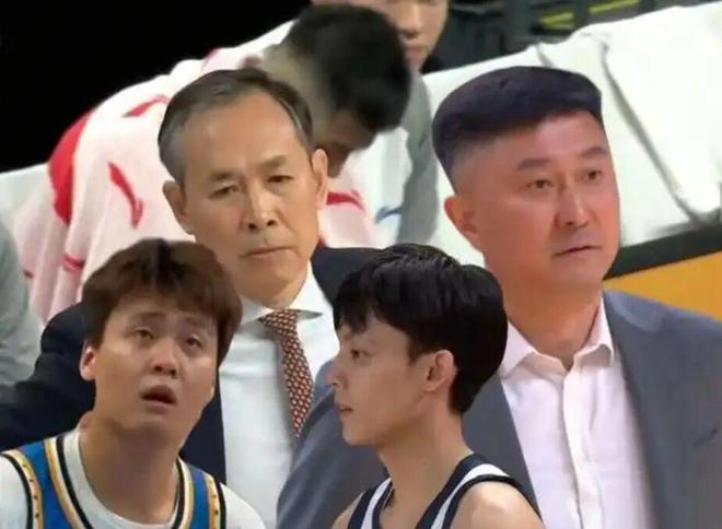 CBA快讯！杜锋称赞年轻球员，许利民谈取胜三要素 郭昊文出国特训