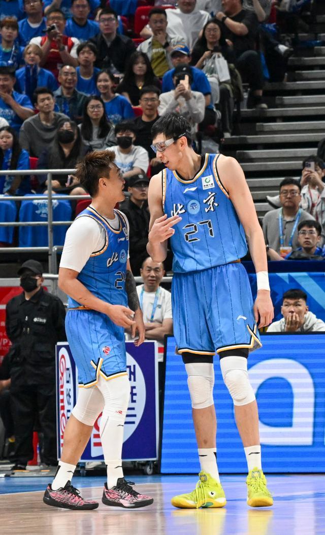 周琦，场上教练养成记