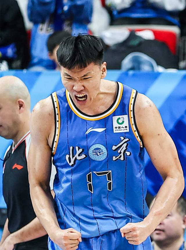 拿600万顶薪，与广东3战均无缘登场，许利民一针见血，能怪谁呢？
