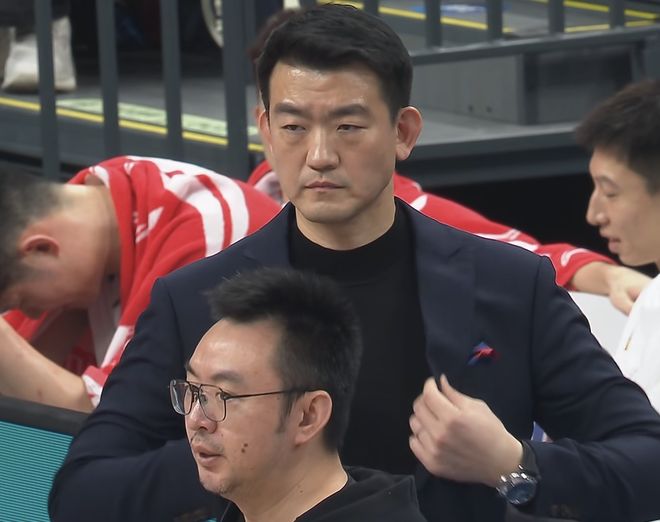 随着广厦2-1逆转山西，CBA季后赛4强全部诞生！最新夺冠排行出炉