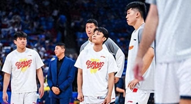 杜锋赛后坦言赛季不易，广东男篮正式进入调整周期