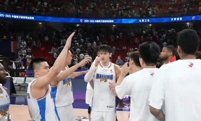 周琦砍11+10，板凳得分55-8！北京力克广厦扳平比分