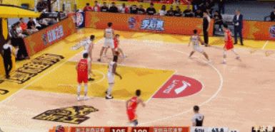 46分！46分啊！最强外援！孙铭徽，太硬气了...