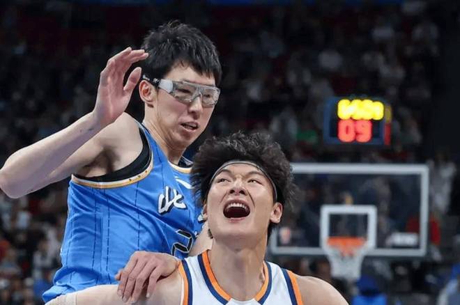 46+7+8暴露“CBA式”尴尬！中国现役第一控卫刷屏，MVP仅6分隐身