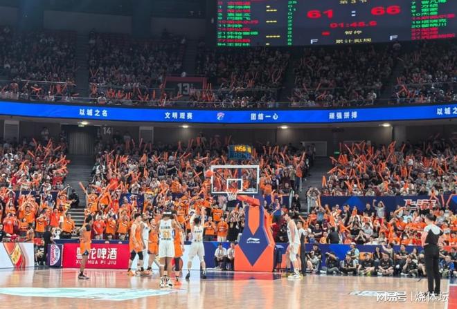 CBA：北京客胜上海追平总比分，周琦11分10板+陈盈俊26分