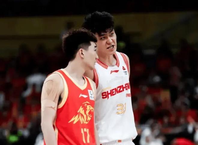G2深圳85-92广厦 球员评价：3人优秀，2人及格，4人低迷