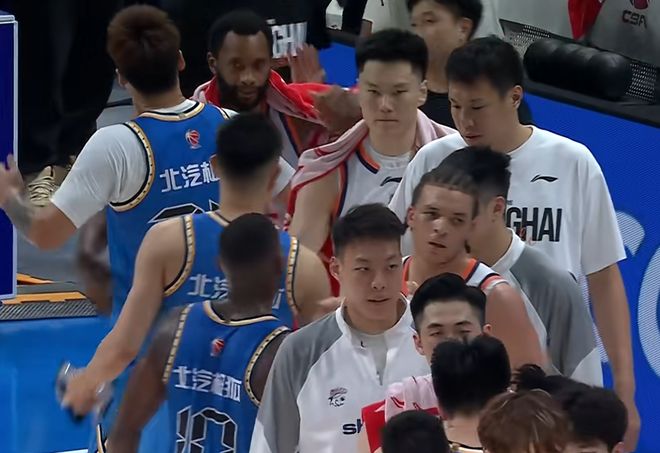 破案了！上海队赢北京队，点解？刘炜道出了原因