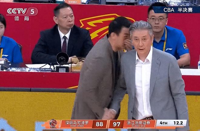 CBA名气最大的球星，半决赛成铁匠！三分26中5，他让所有人都失望