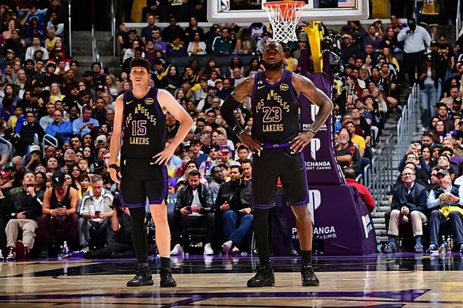 近段时间的表现并不理想，湖人后场大将的状态令人有些担心？