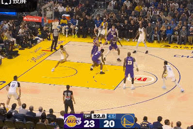 NBA历史首次子传父扣！布朗尼助攻老詹罚球线暴扣，父子连线太强